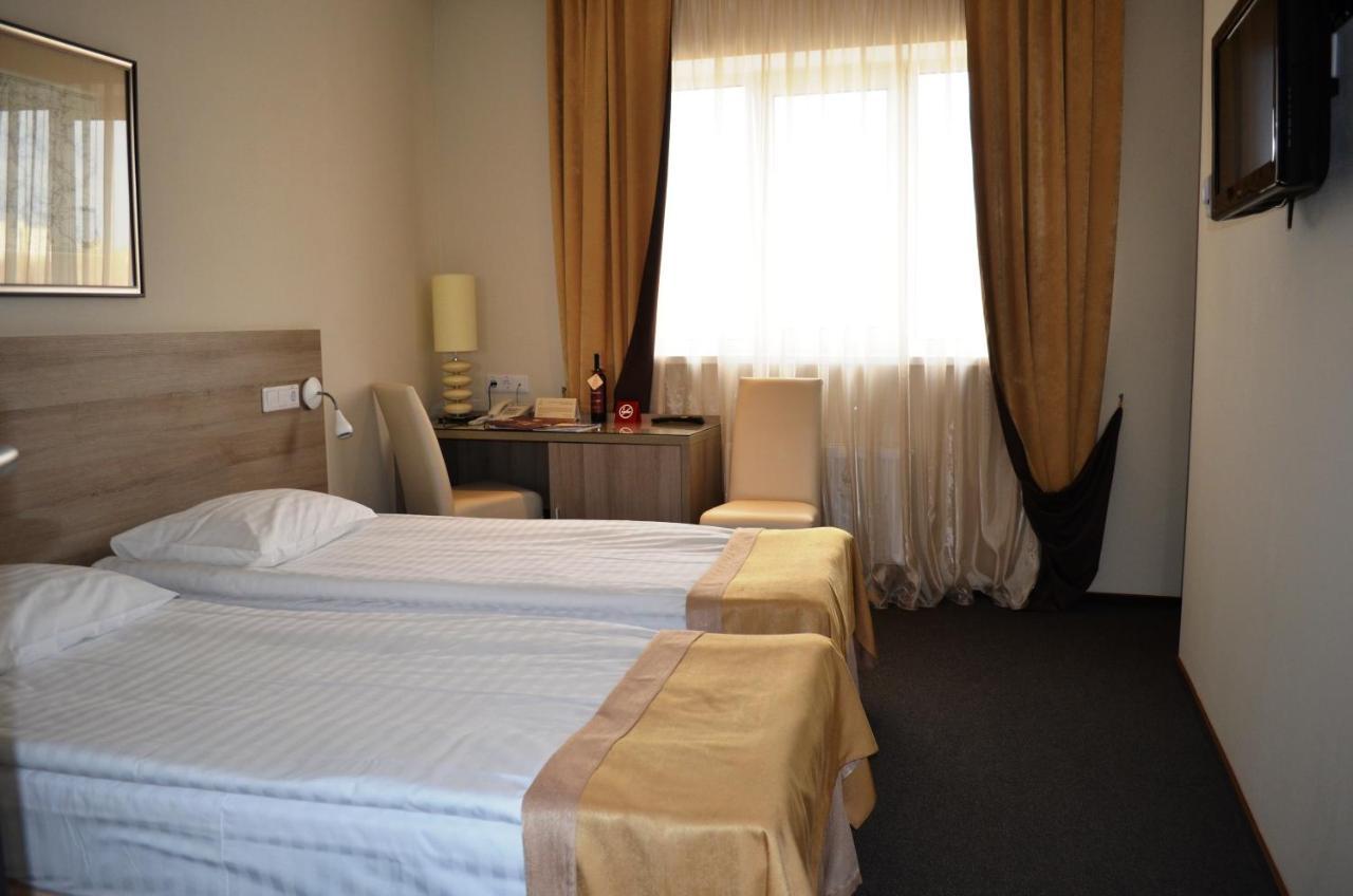 Hotel Optima Zaporizhia Zewnętrze zdjęcie