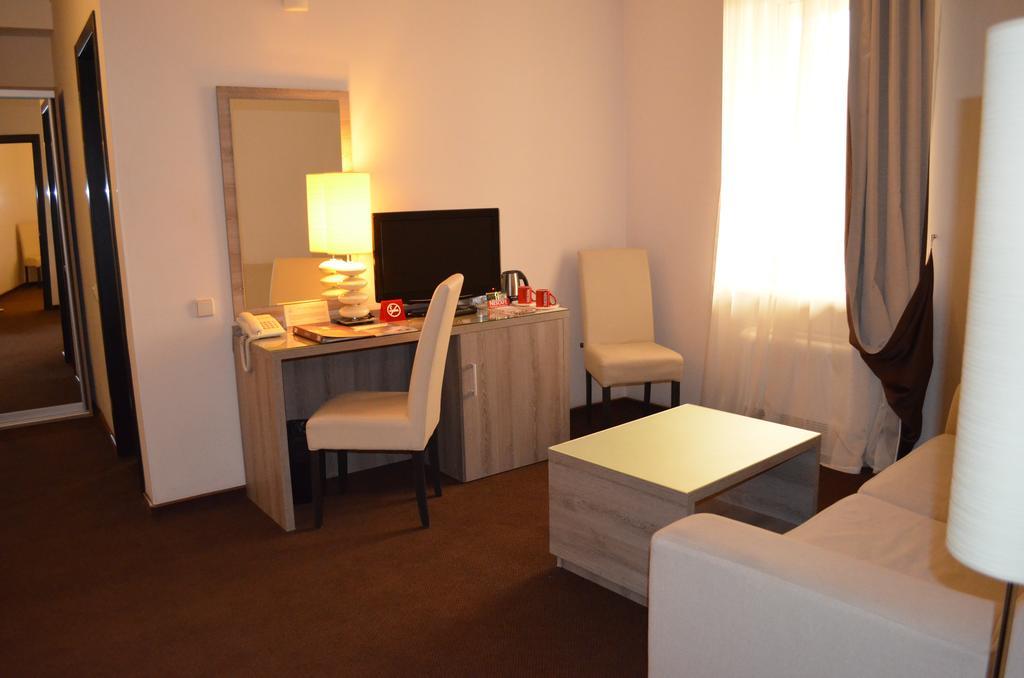 Hotel Optima Zaporizhia Zewnętrze zdjęcie