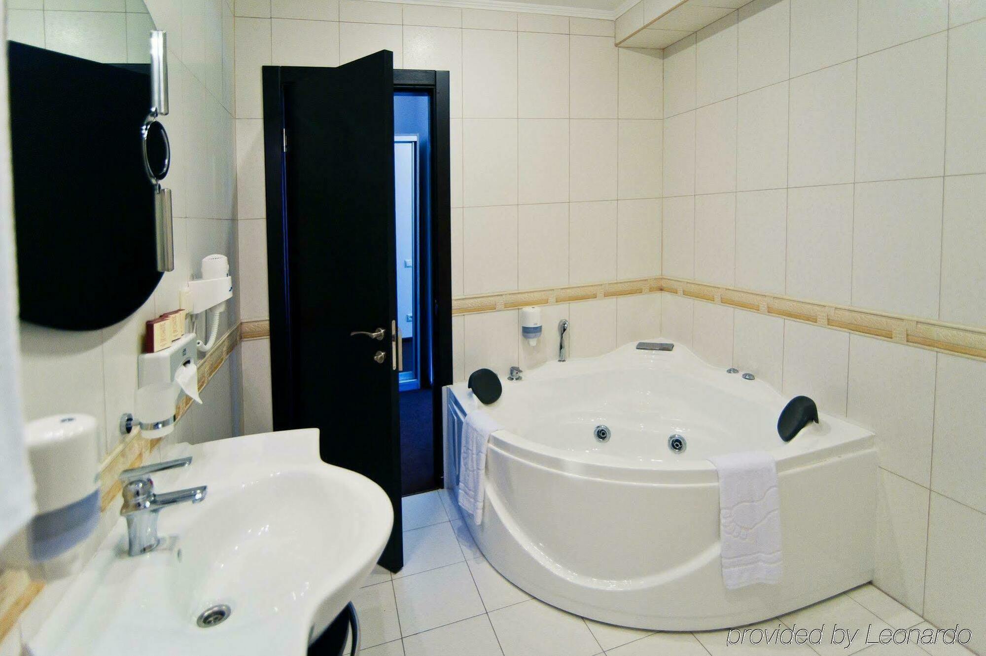Hotel Optima Zaporizhia Pokój zdjęcie